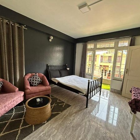 Na-U-Iaka Homestay Shillong Zewnętrze zdjęcie