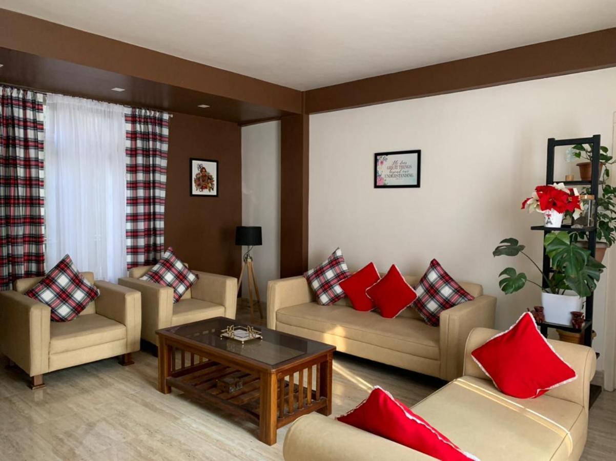 Na-U-Iaka Homestay Shillong Zewnętrze zdjęcie